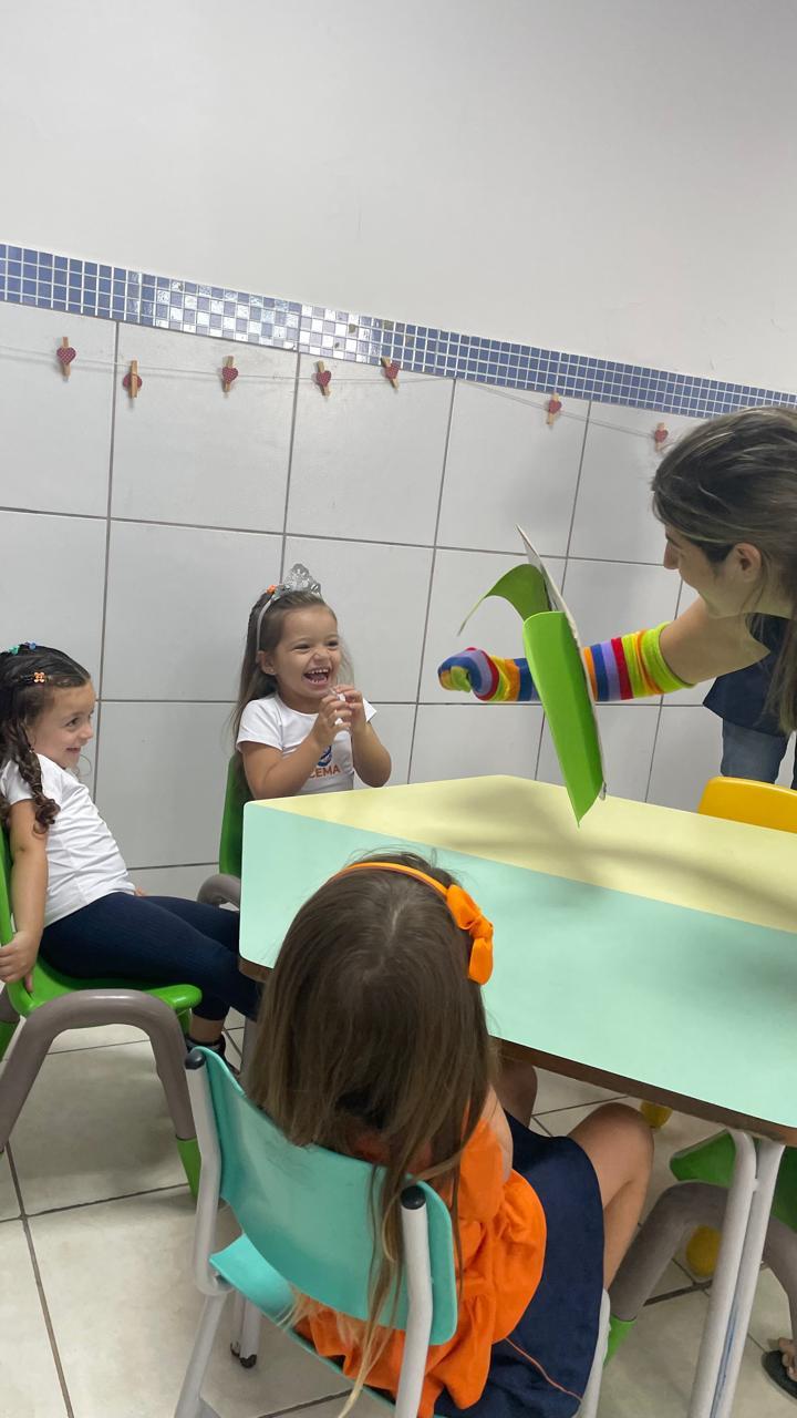 Elefante Elmer veio reforçar a inicial do nome